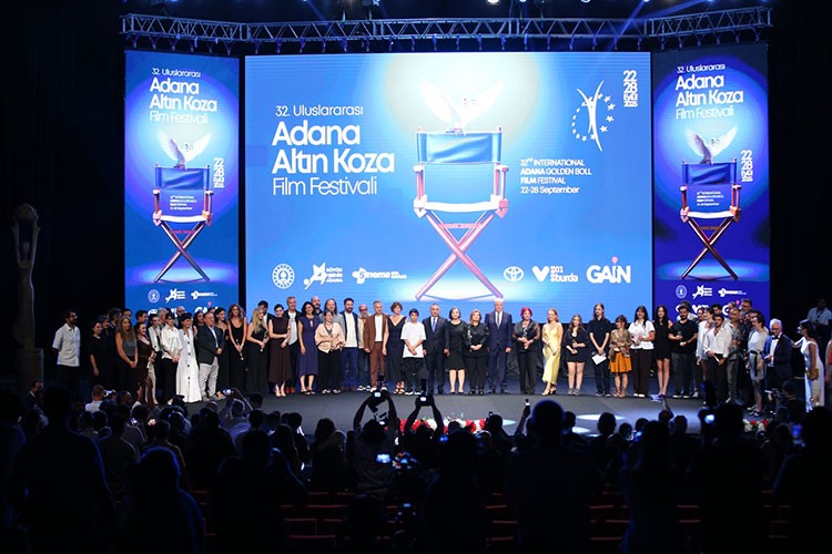 Altın Koza'da ödüller sahiplerini buldu