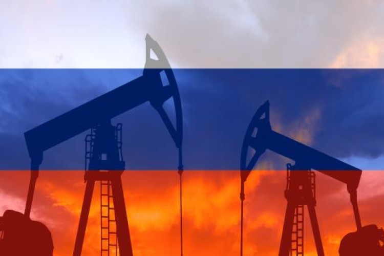 Rus Ural petrolünün fiyatı yüzde 45 azaldı