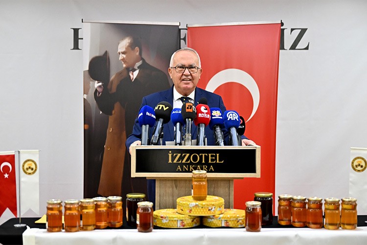 Arı yetiştiricilerinden taklit bala önlem talebi