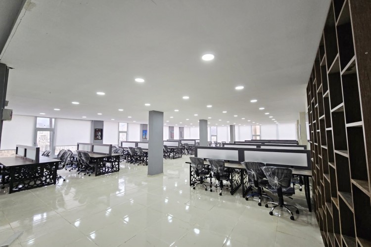 Gençlik Merkezi hizmet vermeye başladı