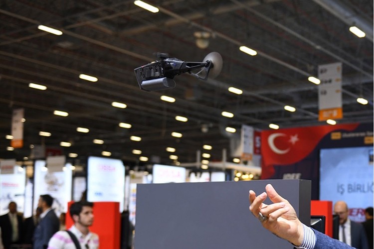 Türkiye'nin yerli "nano helikopteri" ihracata uçtu