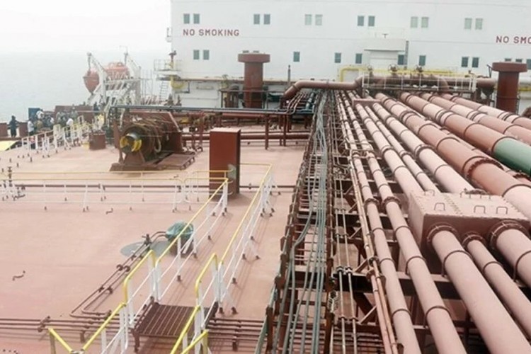 Katar LNG sevkiyatını durdurdu