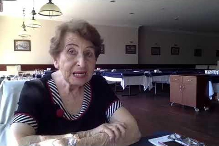 Prof. Dr. Gülten Kazgan hayatını kaybetti