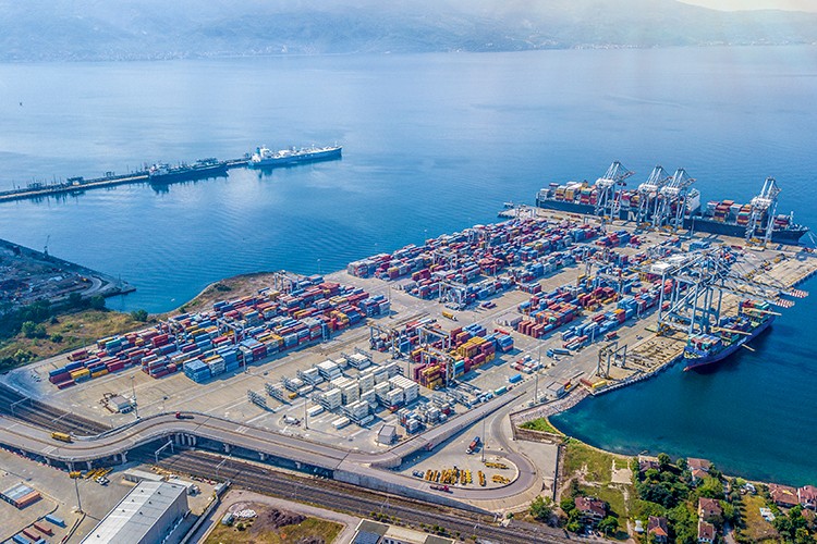 DP World Evyap 1 milyon TEU elleçledi