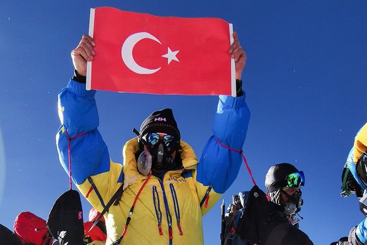 Everest'te sorumluluk...