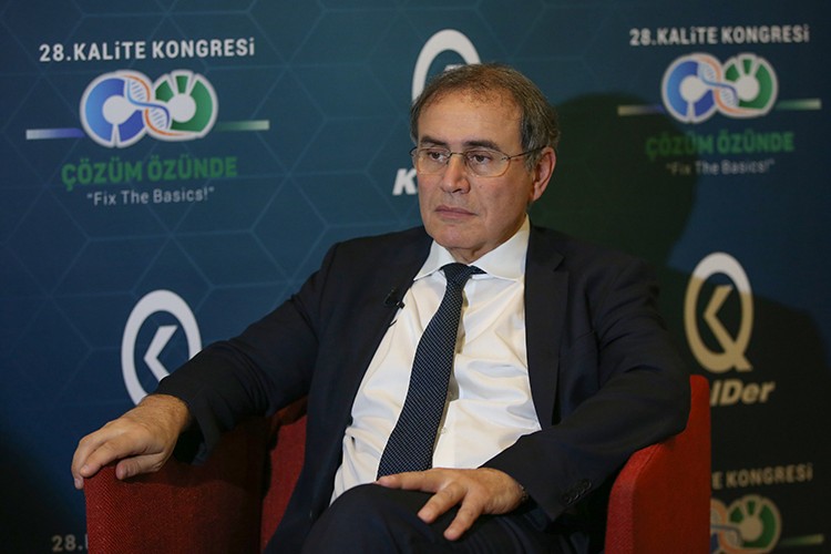 "Büyüme pozitif seyredecek"