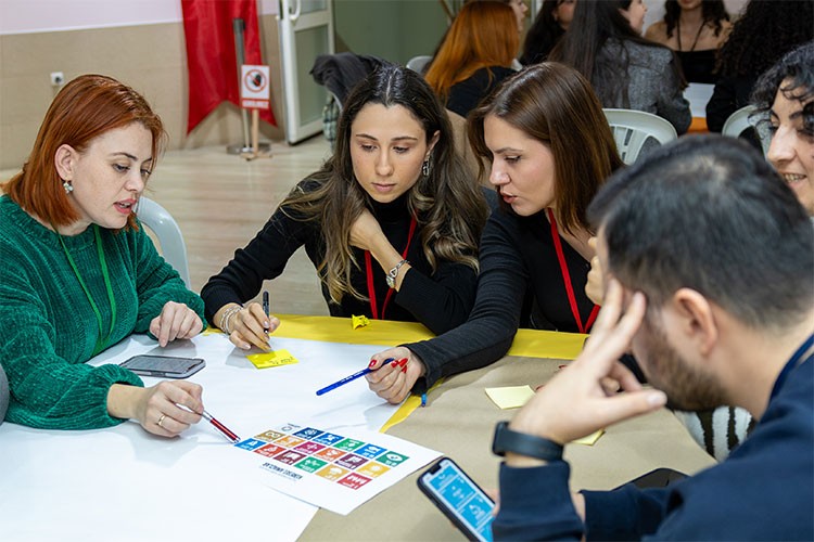 Hayata Değer Buluşmaları Türkiye'ye yayılıyor…