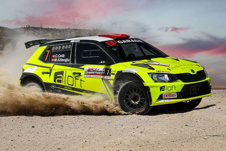 Petlas motorsporlarında podyuma oynuyor