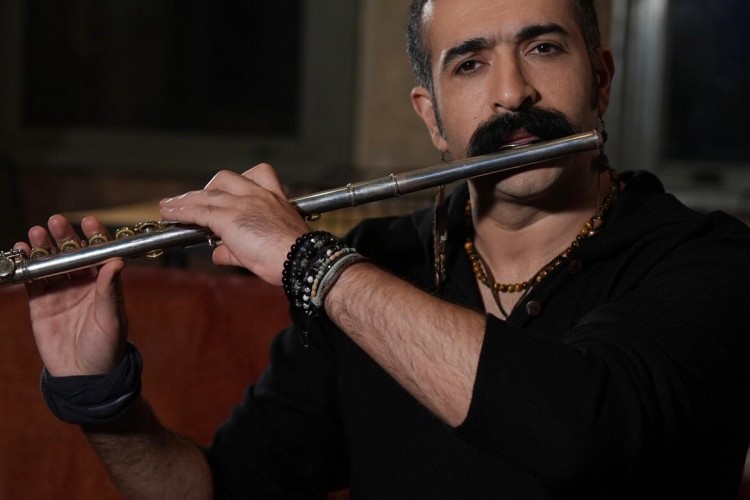 Göksel Bektaş'ın Yeni Teklisi Anladım Müzik Dünyasına Merhaba Diyor!