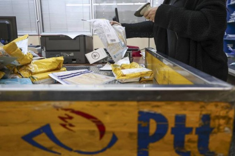 PTT AŞ DOLANDIRICILIK FAALİYETLERİNE KARŞI VATANDAŞLARI UYARIYOR