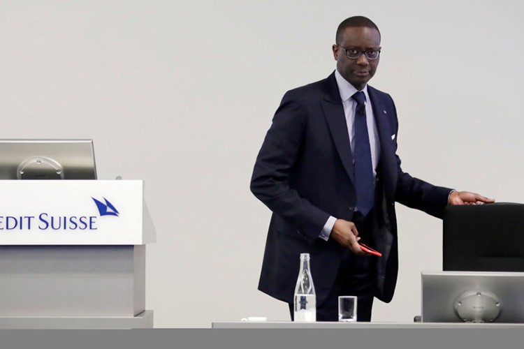 Casusluk skandalı istifa ettirdi