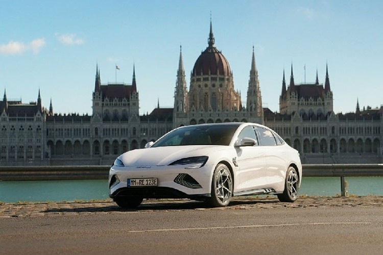 BYD, Avrupa'daki ilk elektrikli otomobil fabrikasını Macaristan'da kuracak