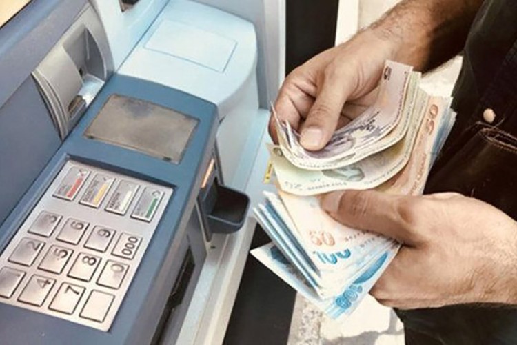 Emekli maaşı ve bayram ikramiyesinde rakam netleşti