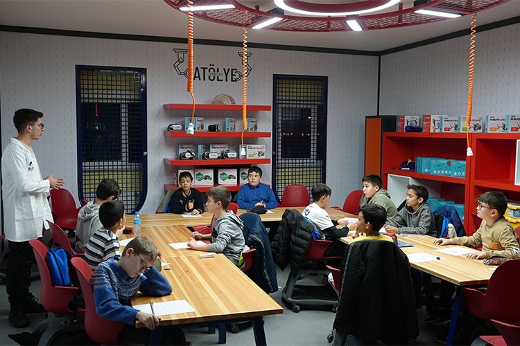 Yarının bilim liderleri Konya'da yetişiyor