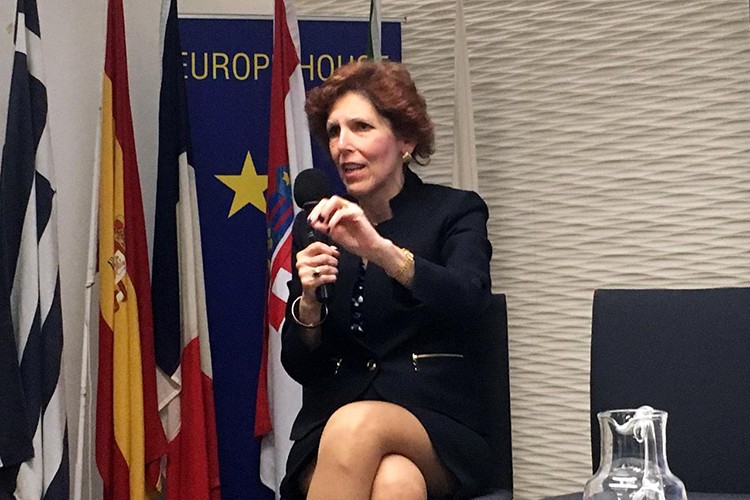 "Daha fazla desteğe ihtiyaç var..."