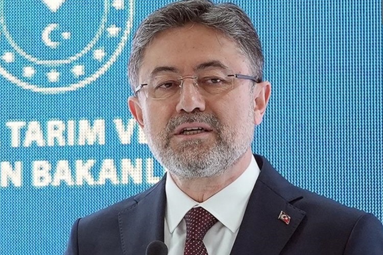 Kurbanlık hayvan sayısı yeterli mi? Bakan açıkladı