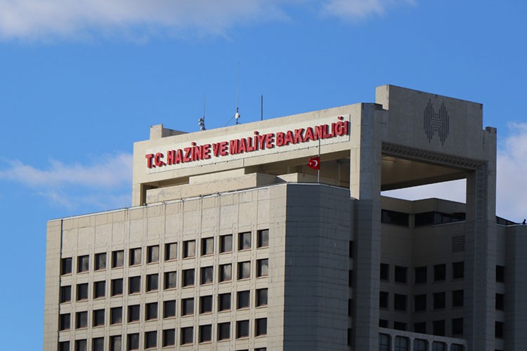 Hazine yaklaşık 80,5 milyar lira borçlandı