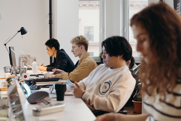 Yapay zeka iş saatlerini 3'te 1 azaltacak