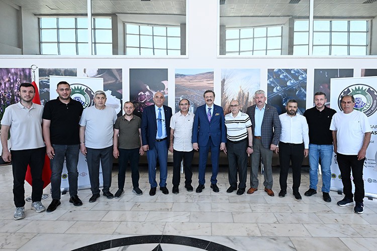 İş dünyasının yeni şifresi alkış