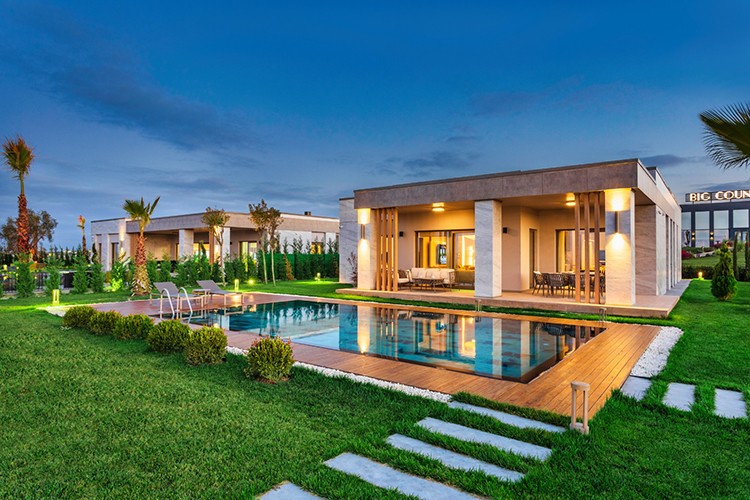 Big Country villalarında yaşam başladı