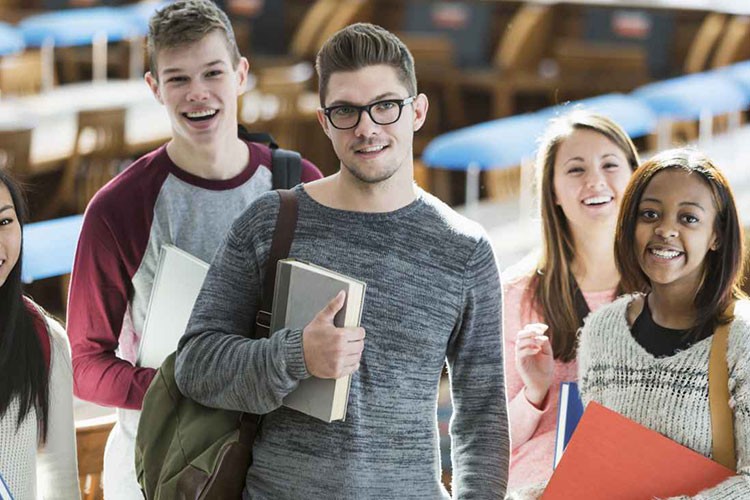 ABD'li mezunların 1,6 trilyon dolar öğrenci kredisi borcu var