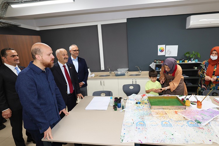 Erdoğan'dan Güzide Gençlik Ziyareti