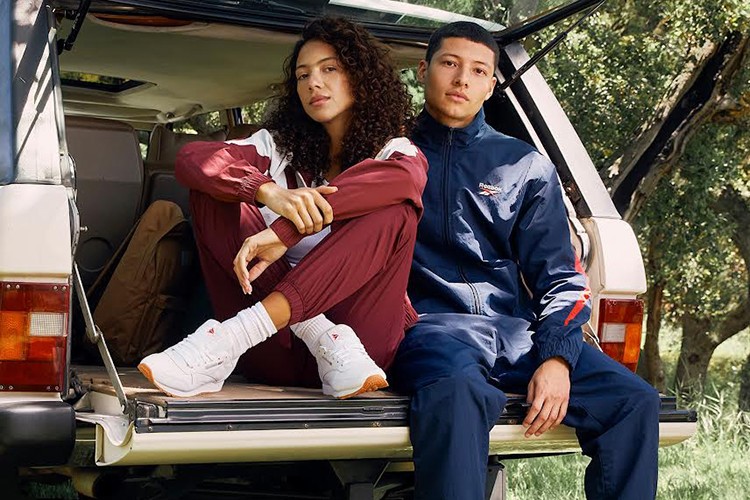 Yeni sezonu dinamik tasarımlarıyla selamlıyor