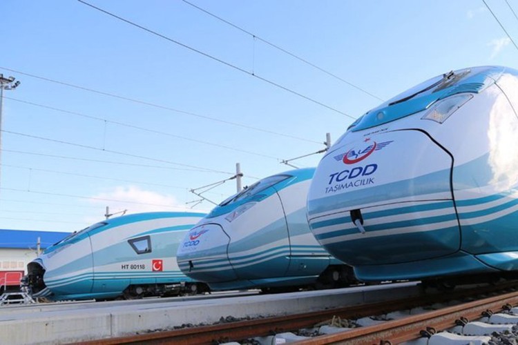 Ana hat tren seferleri yeniden başlıyor