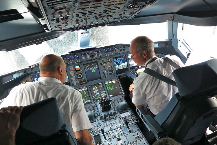 Lufthansa'nın pilotları yeniden greve gidecek