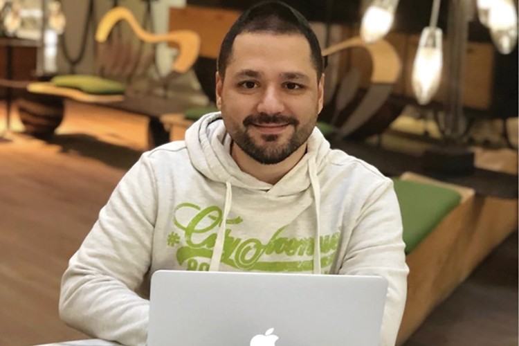 Aktif kurye sayısını iki katına çıkardı