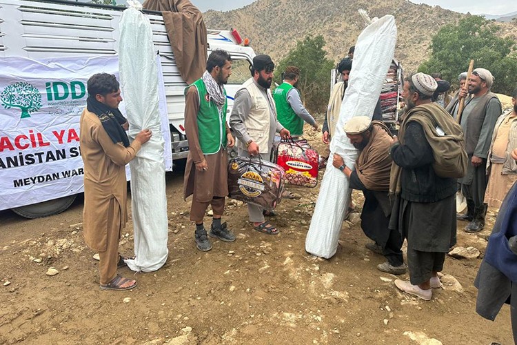 İDDEF'ten Sel Felaketi Yaşayan Afganistan'a Acil Yardım