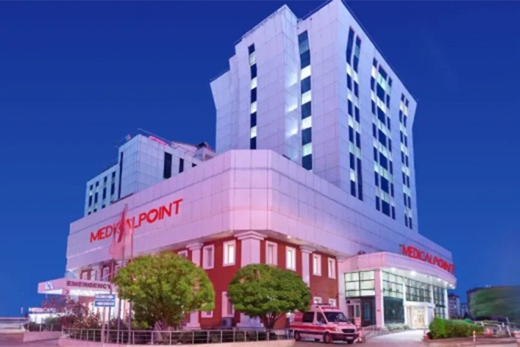 Uzman kadrosunu genişletiyor