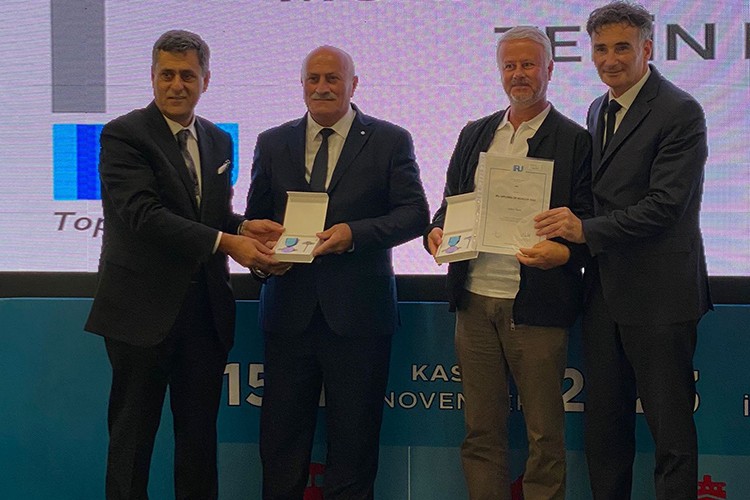 UND - IRU Sürücü Ödüllerine layık görüldü