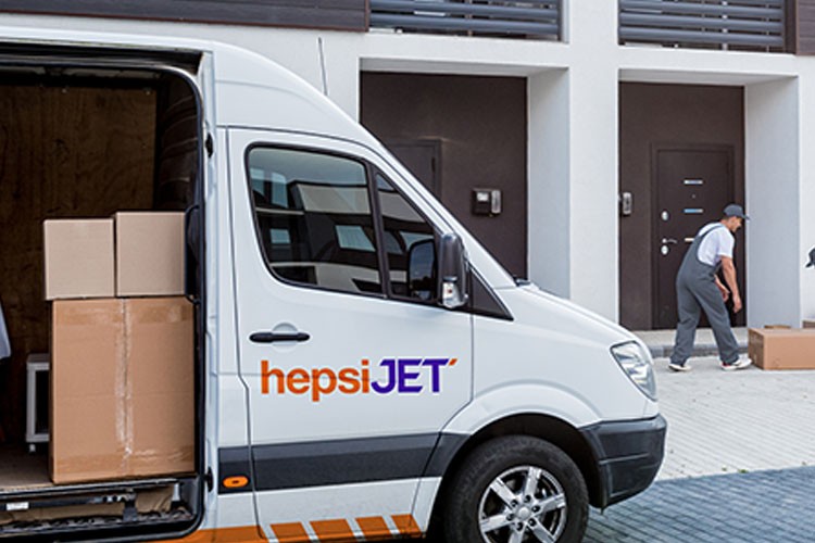 Büyük Hacimli Ürünler HepsiJET XL ile Yazlık Bölgelere Rahatlıkla Teslim Ediliyor