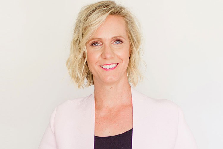 Ünlü ebeveyn eğitmeni annelerle buluşuyor