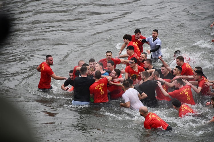 Kuzey Makedonya'da Epifani Bayramı kutlandı