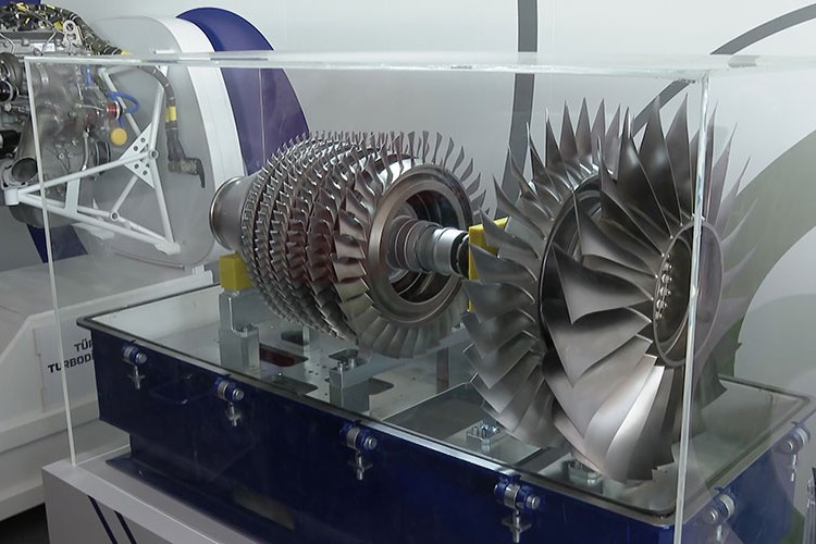 Milli uçak motorunun ilk dönen parçaları ortaya çıktı