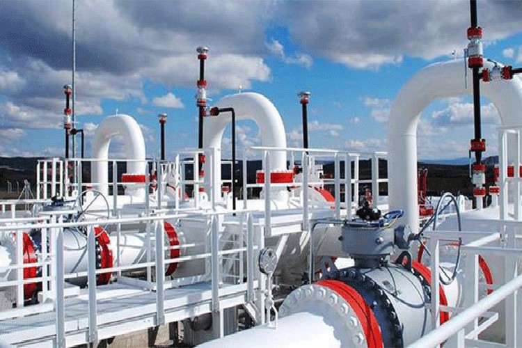 Azerbaycan'dan Türkiye'ye doğalgaz ihracını artırıyor