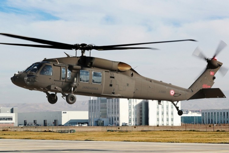 Yerli helikopter T70 orman yangınlarında görev alıyor