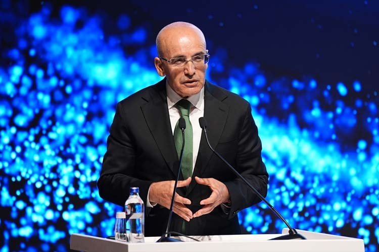 "Türkiye'yi küresel bir üretim merkezi haline getireceğiz"