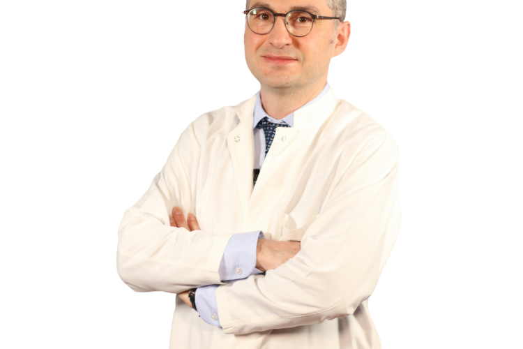 TOTAL DİZ VE TOTAL KALÇA PROTEZİNDE ROBOT DÖNEMİ