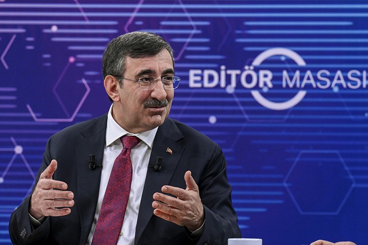 "OVP'de temel amaç tek haneli enflasyon"