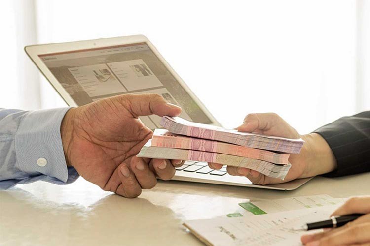 Enflasyonu tetikleyen kredi büyümesi tam gaz