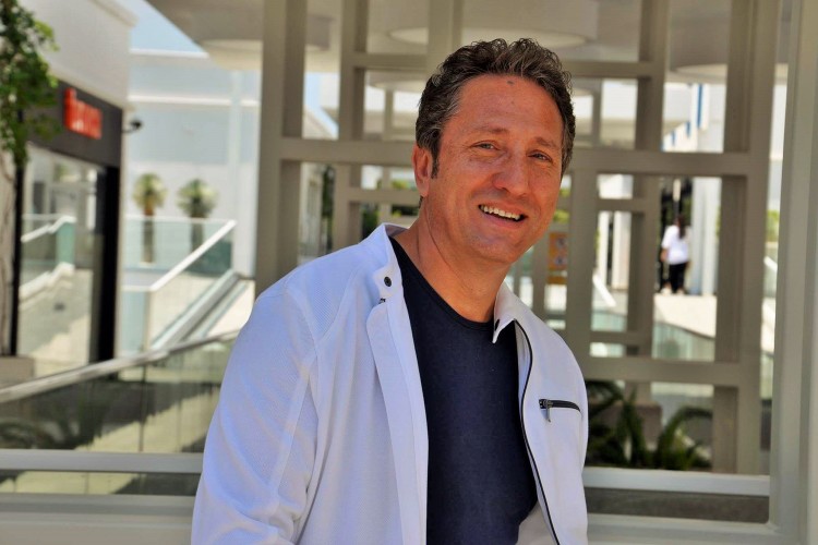 Uluslararası müzisyen Hakan Girit 'Korkuyorum 'la listelerde