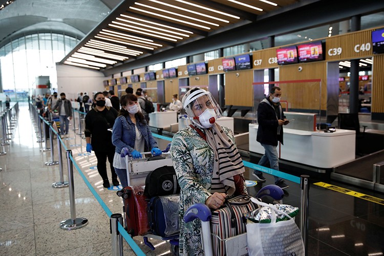 ABD'de yolcu sayısı zirveye tırmandı