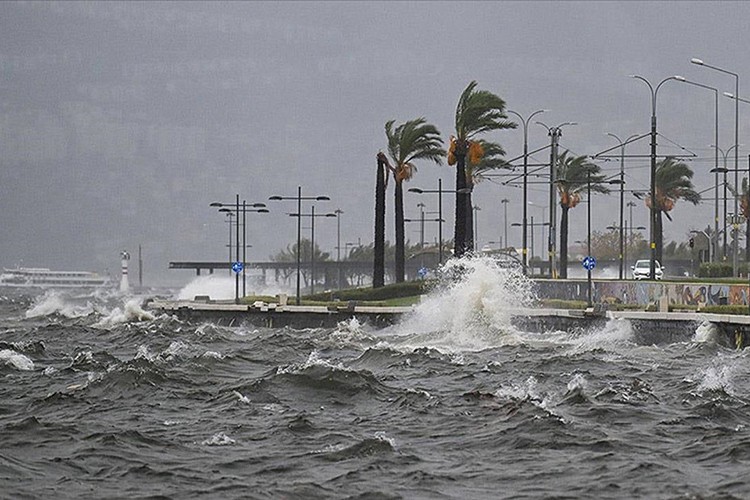 Ege Denizi için fırtına uyarısı
