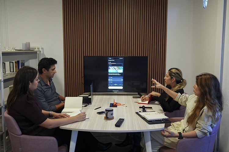 Saniyeler içinde mekan tasarımı yapabilen mobil uygulama