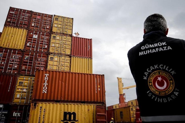 Gümrüklerde 16,6 milyar liralık kaçakçılık engellendi