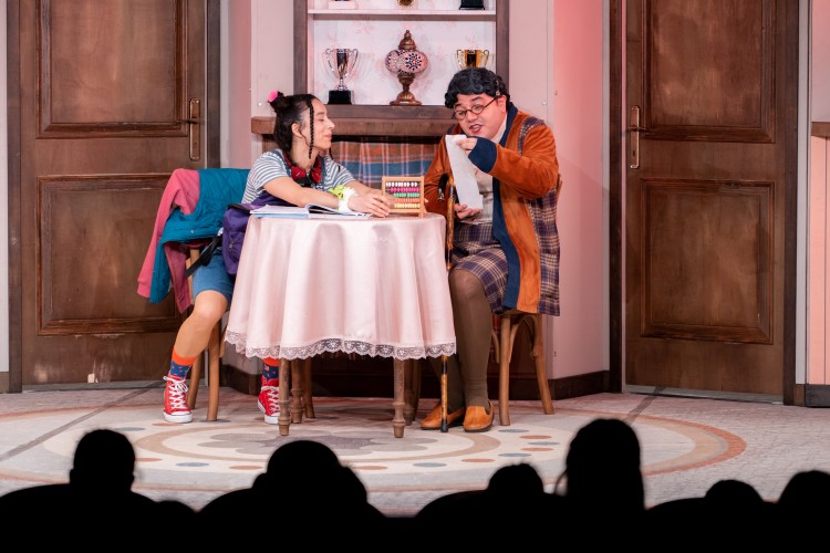 AKBANK ÇOCUK TİYATROSU'NDAN YENİ MÜZİKLİ OYUN: