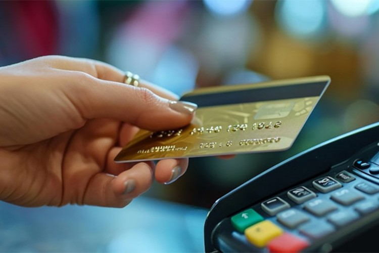 Kredi kartı kullanımı artıyor